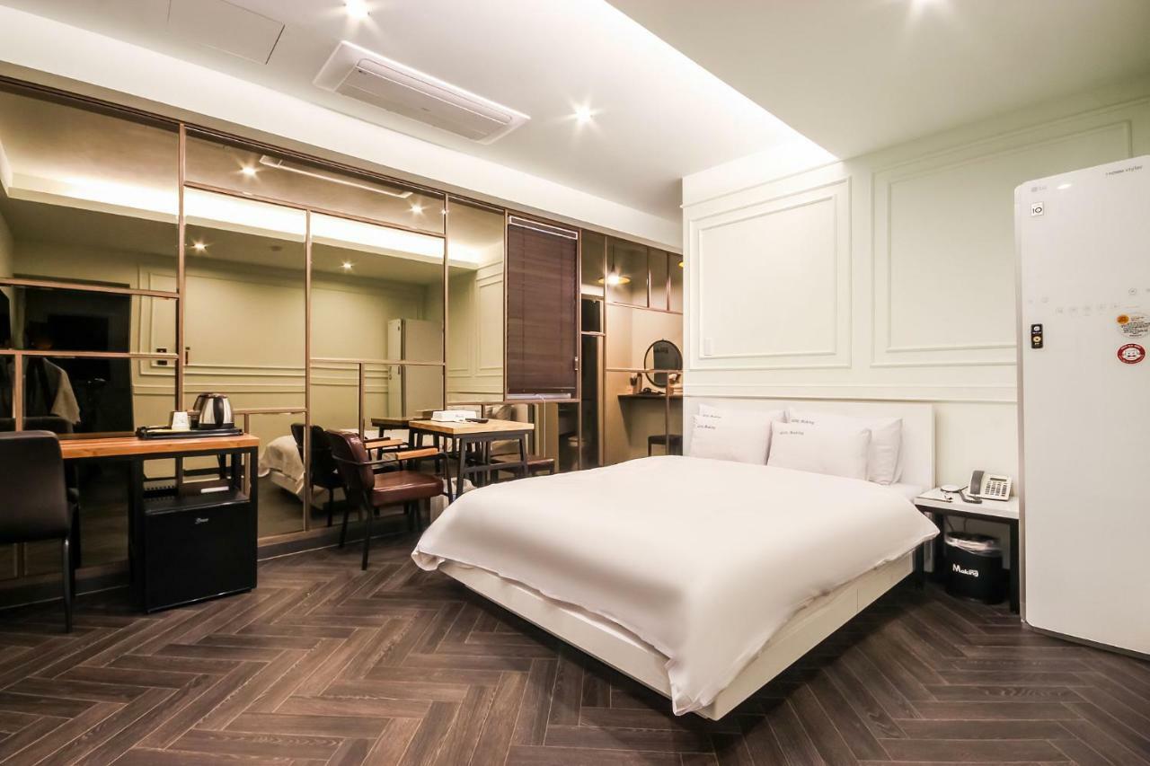 Hotel Making Gwangju Metropolitan City Εξωτερικό φωτογραφία